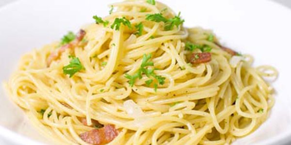Imagem Espaguete Alho e Óleo com Bacon